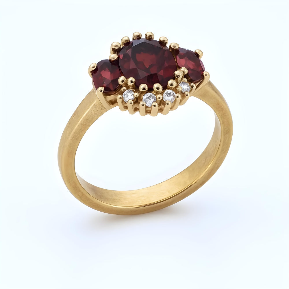 9ct Yellow Gold Garnet & Diamond Ring